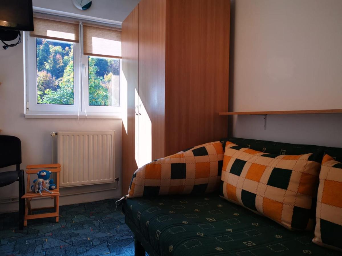 Apartament Langa Castan Lägenhet Azuga Exteriör bild